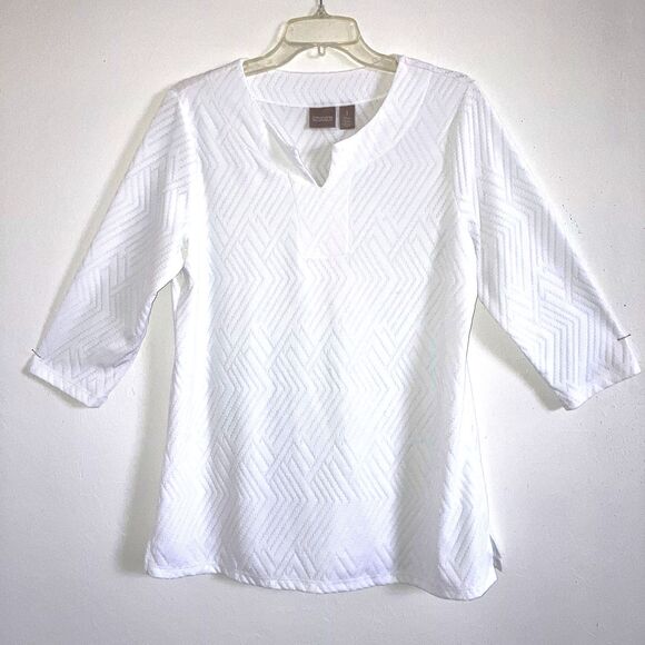 CHICO’S sz M sz 1 Solid White Knit Embossed 3/4 Sleeve Blouse Top Tunic - Picture 1 of 5